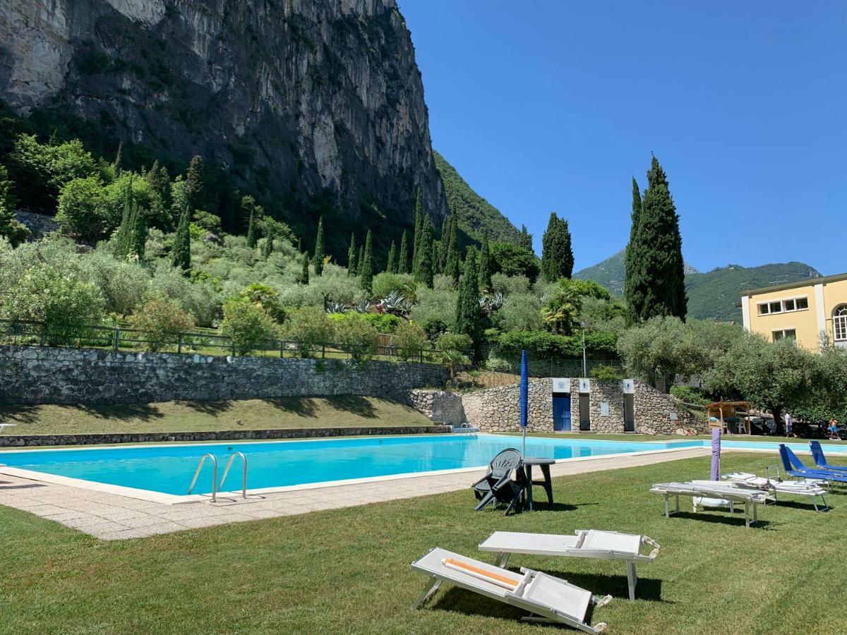 Sky&pool Dom *